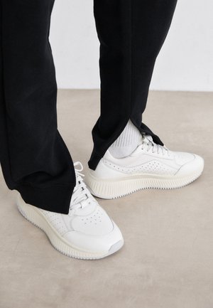 Joggesko - white