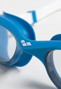 Arena THE ONE - Gafas de natación - light smoke bluewhite