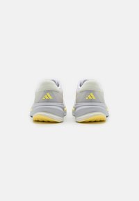 adidas Performance SUPERNOVA RISE - Chaussures de running sur route - footwear white/zero metallic/almost yellow