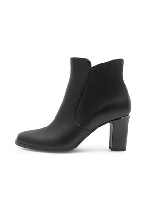 WITH A BLOCK HEEL - Poolsaapad - black