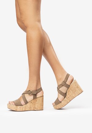 NeroGiardini Sandalias de tacón - beige