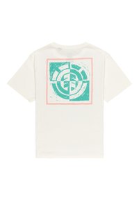 Witte katoenen t-shirt met een turquoise en roze geometrisch ontwerp op de achterkant, omgeven door een dunne roze vierkante rand. Korte mouwen.