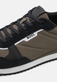 BOSS KAI - Joggesko - open green