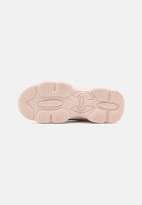 Fila STRADA DREAMSTER - Tenisky - white/mauve chalk