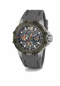 Orologio con cinturino in silicone grigio, quadrante grigio testurizzato, lunetta nera e verde, dettagli bianchi e arancioni, dotato di sottodial cronografo e tachimetro.