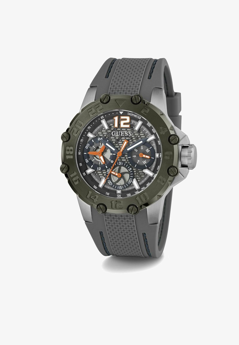 Montre avec bracelet en silicone gris, cadran gris texturé, lunette noire et verte, accents blancs et orange, dotée de sous-cadrans chronographe et d'un tachymètre.