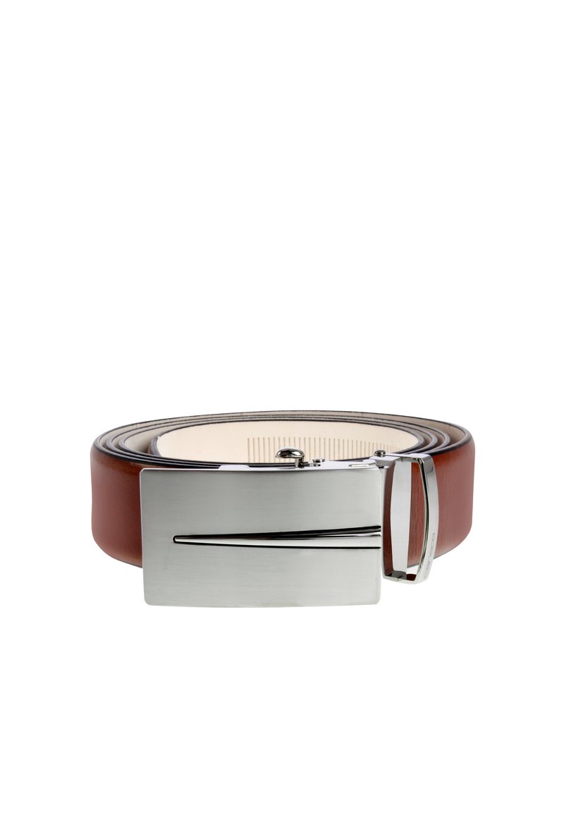 Brauner Ledergürtel mit einer rechteckigen Metallschnalle in Silberoptik, die ein horizontales Liniendesign aufweist. Glatte Textur und klassisches Finish.