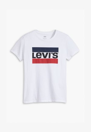 Hvit bomulls T-skjorte med korte ermer og rund hals, med et sentralt blått, rødt og svart Levi's logo-design.