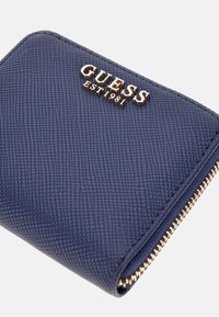 Guess LAUREL SMALL AROUND - Pénztárca - blau