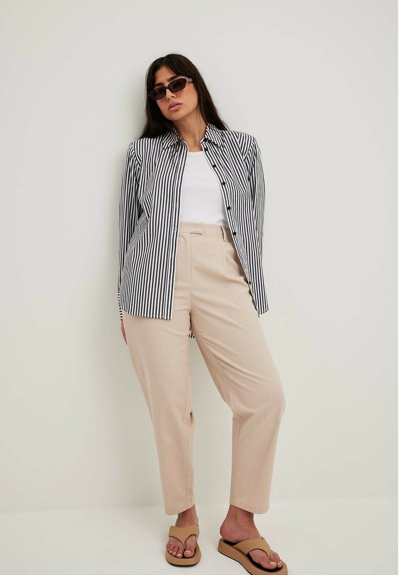 NA-KD Broek beige NA-KD Broek beige