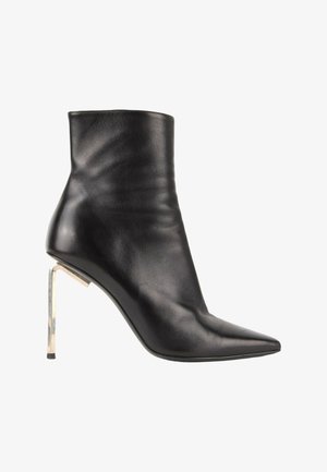 OFF-WHITE, Bottines - black