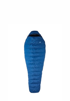 Sacco a pelo blu con una forma affusolata e allungata. Realizzato in tessuto leggero, presenta sezioni trapuntate orizzontali e un'apertura con zip.