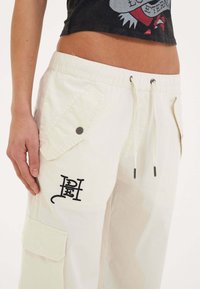Ed Hardy HOLLYWOOD SWALLOW - Cargobroek - white