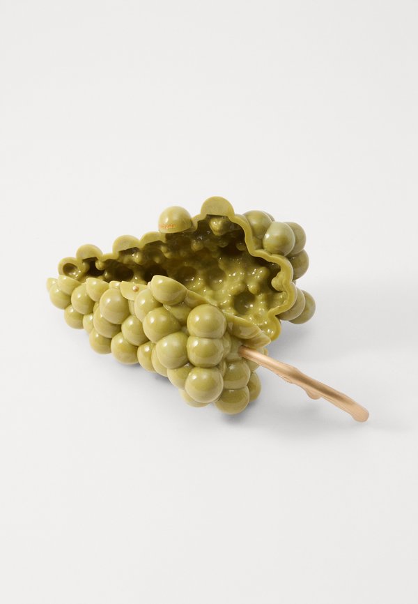 GRAPE - Clutch - dominga3