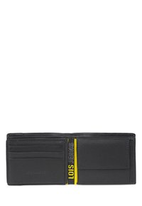 Cartera de piel negra con múltiples ranuras para tarjetas, un bolsillo para monedas y un acento notable de rayas amarillas etiquetado "LOIS JEANS". Textura suave.