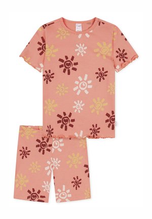 Set di pigiama a due pezzi in cotone con una base rosa decorata da motivi a raggi di sole gialli, bianchi e bordeaux, e orlo arricciato sulla parte superiore.