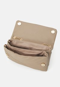 Anna Field Skulderveske - beige