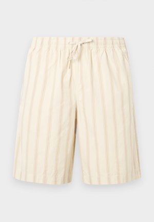 Shorts beige clair avec des rayures verticales dans une teinte plus claire, ceinture élastique avec cordon de serrage et poches latérales.