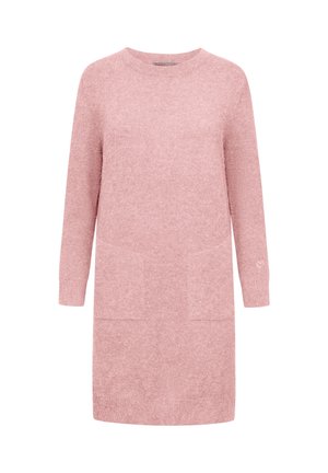 Roze gebreide jurk met lange mouwen, ronde hals, twee voorzakken en een subtiele hartdetail op de mouw. Zachte, gestructureerde stof.