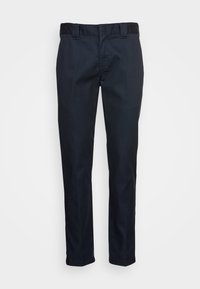Pantaloni in cotone blu navy con design a gamba dritta, frontale piatto e passanti per cintura. Texture liscia e senza motivi o accessori visibili.