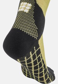 CEP LIGHT MERINO HIKING COMPRESSION SOCKS MID CUT MEN - MADE IN GERMANY - Calze - olive