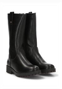 Botas de cuero negras hasta la rodilla con un acabado suave, suela de goma plana y costuras mínimas. Presentan un cierre lateral y una correa decorativa.