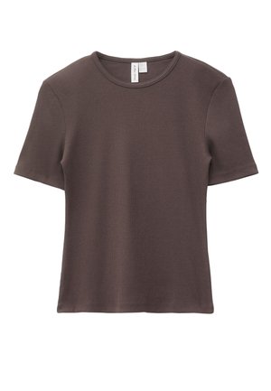 T-shirt à manches courtes, maille côtelée brun foncé, col rond et bords sans coutures, présenté à plat sur fond blanc.