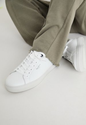 CAMDEN CLUB M - Sneakers basse - white