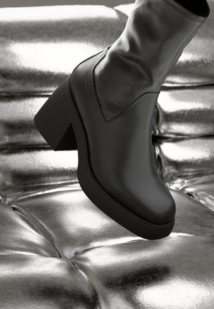 BROOKE - Platform ankle boots - black