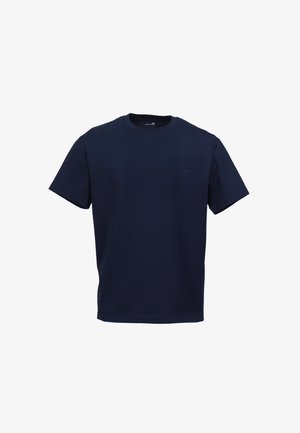 Tmavě modré tričko s krátkými rukávy a kulatým výstřihem s malým, nenápadným logem na levé straně hrudi, zobrazené na bílém pozadí.
