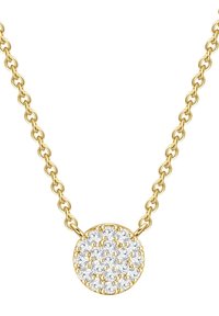 Collier en chaîne dorée avec un pendentif rond orné de plusieurs petites pierres brillantes, reflétant la lumière avec un design circulaire lisse.