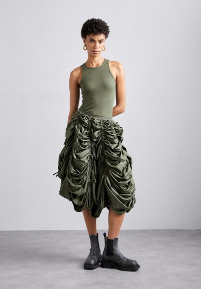 rag & bone THE ESSENTIAL TANK - Topp - olive nigh