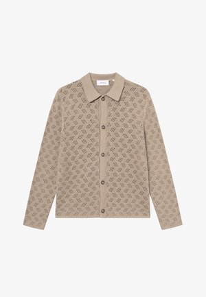 Beżowy sweter z dzianiny z kołnierzykiem, ozdobiony geometrycznym wzorem ażurowym i pięcioma guzikami z przodu, z długimi rękawami.