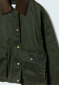 Stradivarius Välikausitakki - khaki