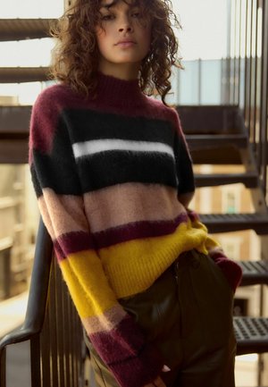 SOFT TOUCH HIGH NECK - REGULAR FIT - Pullover - neutral stripe