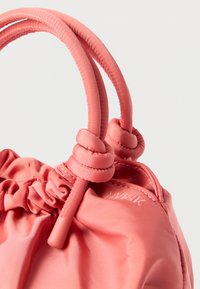 HVISK JOLLY MATTE TWILL - Handtasche - blush coral