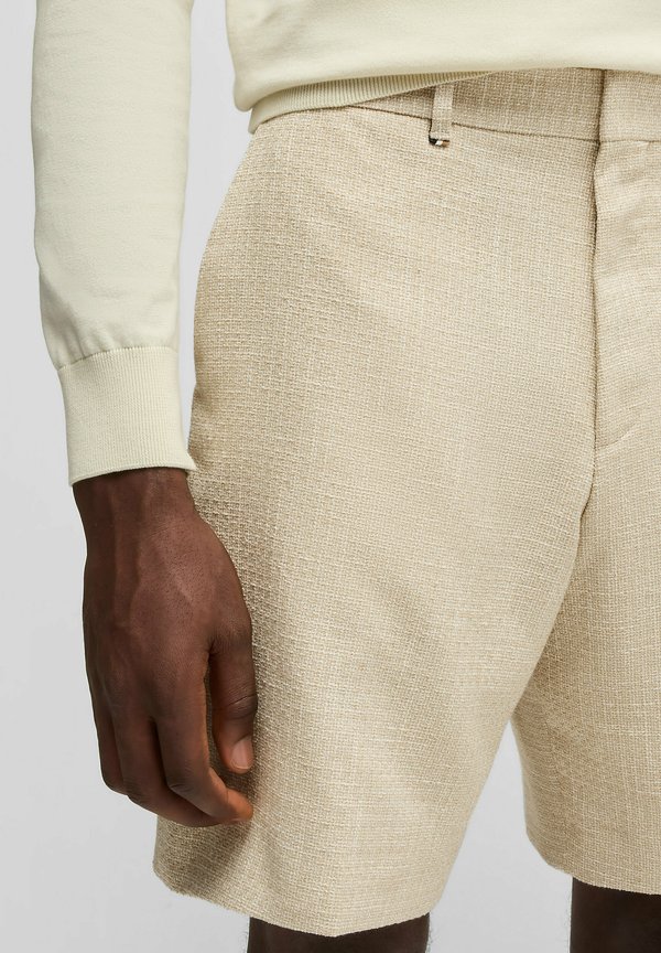 Shorts - light beige five3