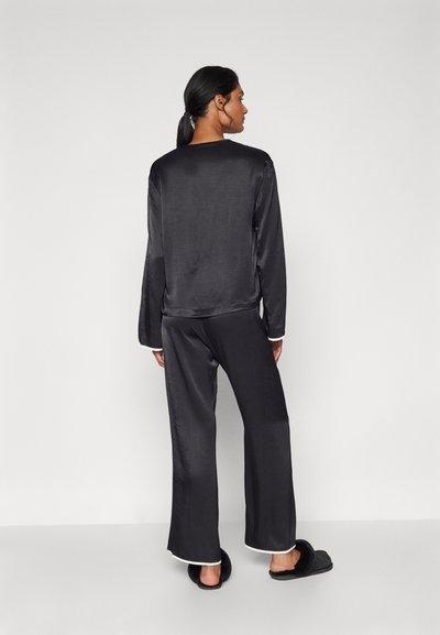 Sleeper LOUIS WITH PANTS  - Pyžamová sada - black