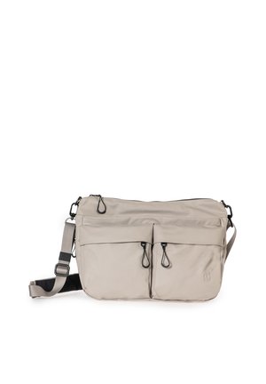 Borsa a tracolla beige con tracolla regolabile, due tasche frontali con zip e chiusura superiore con zip su sfondo bianco.
