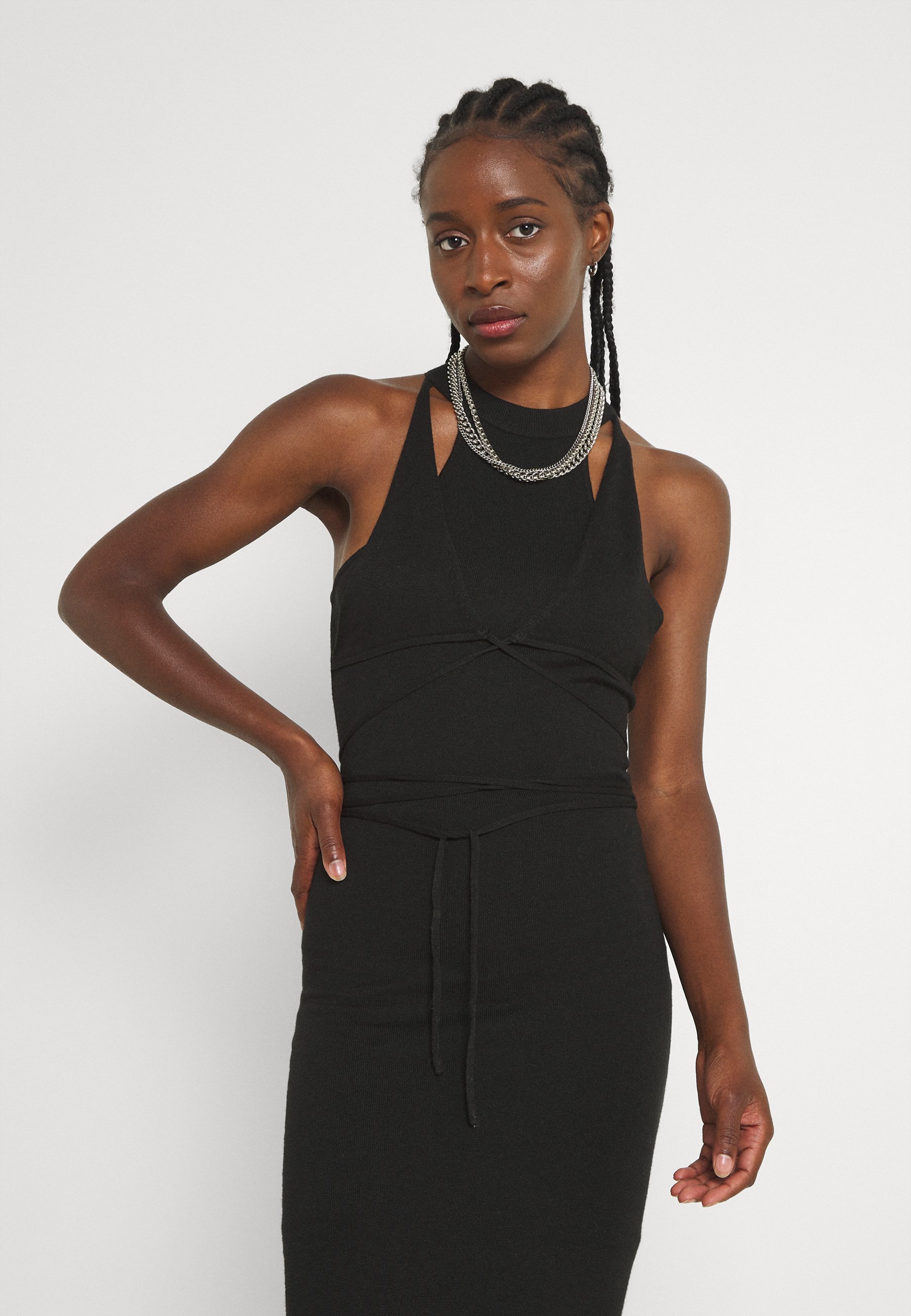 Missguided KNITTED DRESS WITH OPEN BACK 