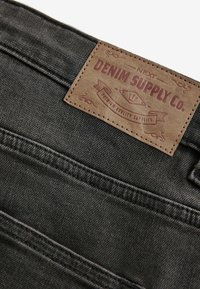 Next VINTAGE AUTHENTIC - Siaurėjantys džinsai - brown vintage washed