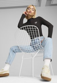 Puma CLASSICS  - Camiseta de manga larga - black