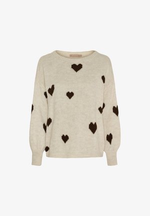 Kremfarvet strikket sweater med afslappet pasform, rund halsudskæring og brune hjerte-mønstre over det hele. Blød tekstur med ribbet kant ved ærmer og forneden.