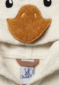 Thumbnail Image 3