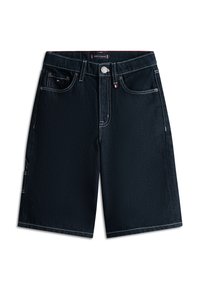 Σκούρα μπλε denim σορτς μήκους μέχρι το γόνατο με  λευκές ραφές, κλείσιμο με κουμπί, θηλιές για ζώνη και μικρές τσέπες μπροστά και πίσω.