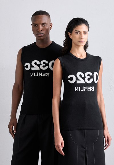 032c HOLLYWOOD TO BERLIN SELFIE TANK - Neule - black