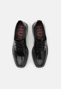 HUGO IKER DERB - Stringate eleganti - black