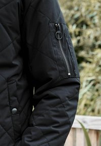 Next REGULAR FIT - DIAMOND QUILTED  - Bomber bunda - black