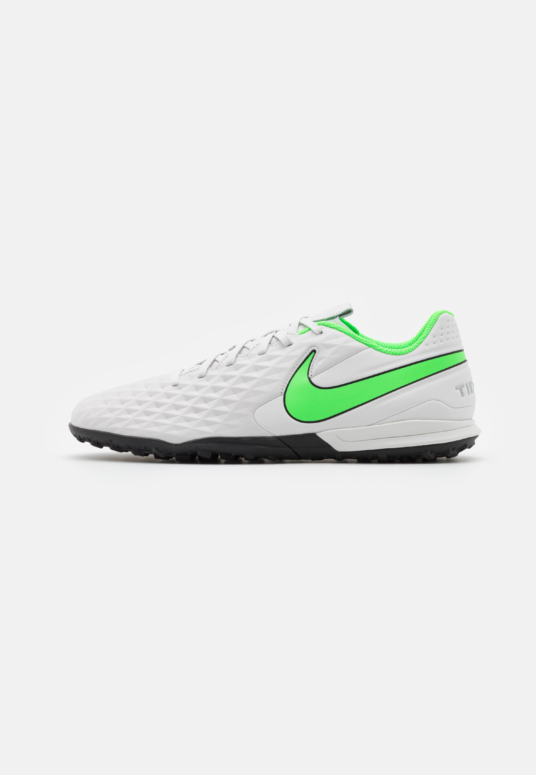 nike 5 astro turf trainers