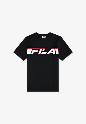 Czarny T-shirt z krótkim rękawem, z odważnym logo FILA w białym i czerwonym kolorze na wysokości klatki piersiowej oraz okrągłym dekoltem.